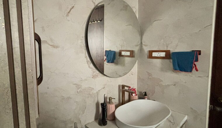 Bathroom, golden-residency 3 Bedroom 1665 Sq.Ft. Apartment In Bellandur Bangalore 10228617