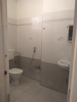 Bathroom in 3 BHK Apartment at Kondapur – for Rent