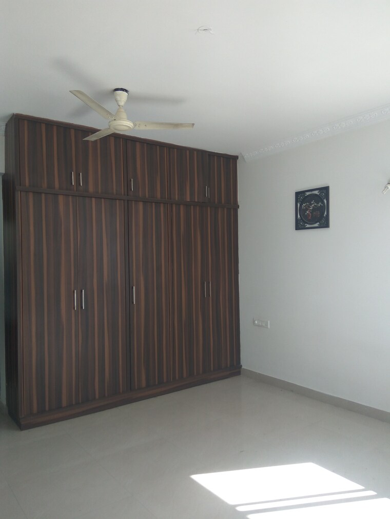Room, kondapur 3 Bedroom 1710 Sq.Ft. Apartment In Kondapur Hyderabad 10228618