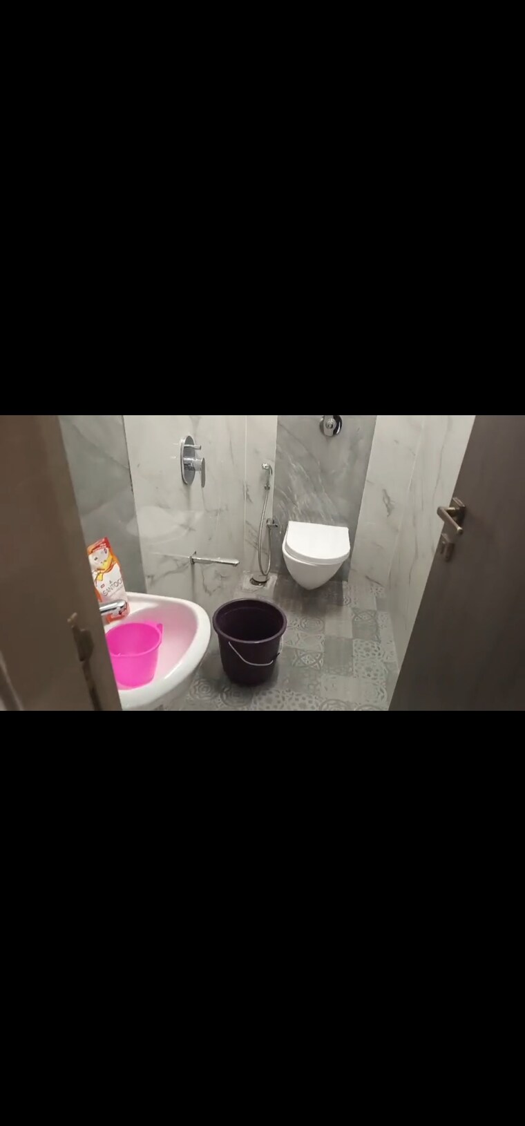 Bathroom, adityaraj-shivraj 2 Bedroom 1000 Sq.Ft. Apartment In Vikhroli East Mumbai 10229758