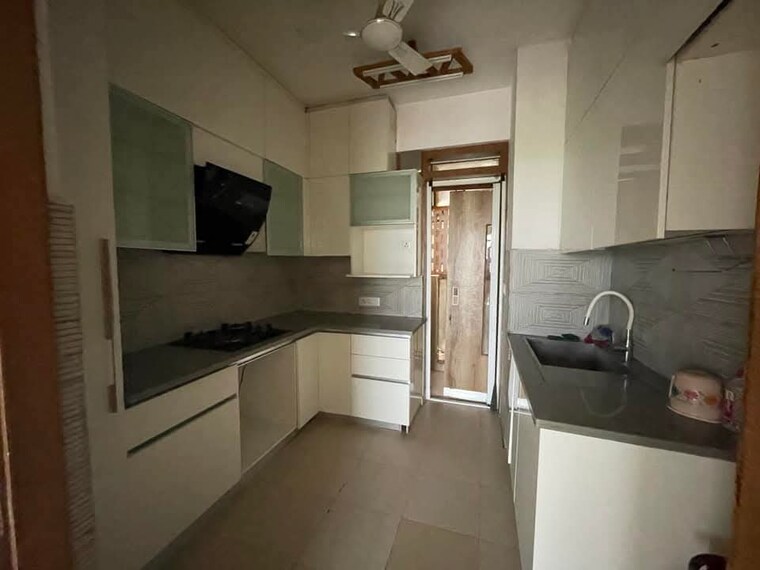 Kitchen, conscient-heritage-max 3 Bedroom 2149 Sq.Ft. Apartment In Sector 102 Gurgaon 10229689