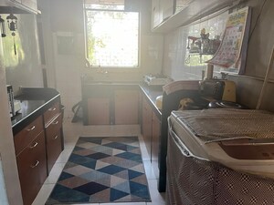 Team Area in 2 BHK Apartment at New Girish Apartment, Sion – for Rent