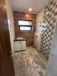 2 BHK + Pooja Room Builder Floor For Rent in Sector 37