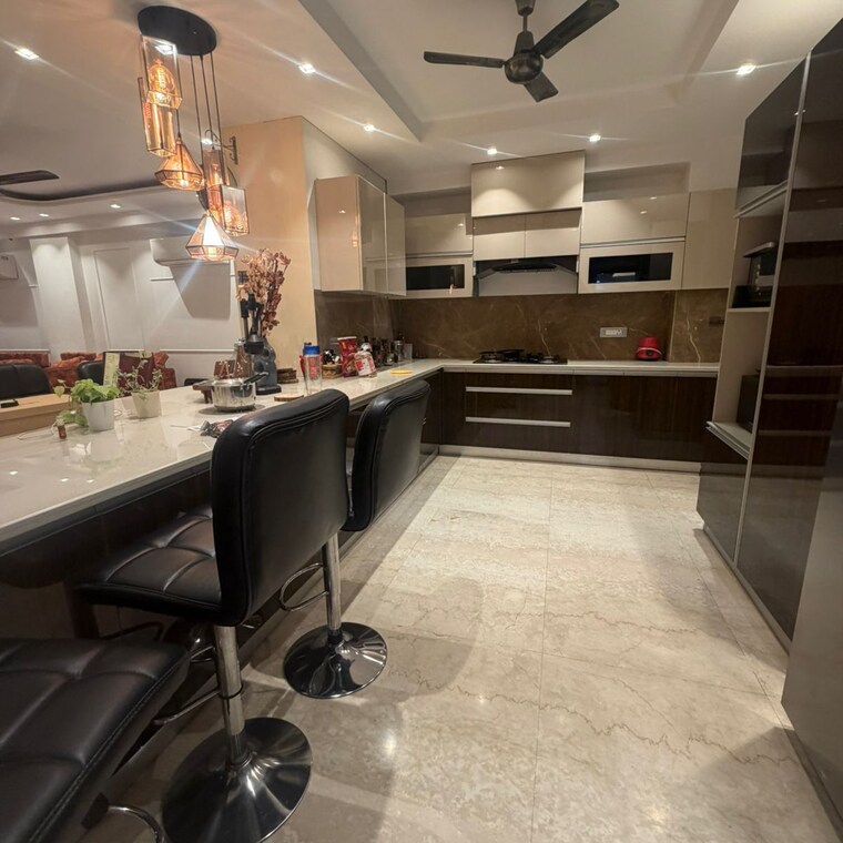 Kitchen, south city 1 3 Bedroom 2850 Sq.Ft. Apartment In South City 1 Gurgaon 10231321