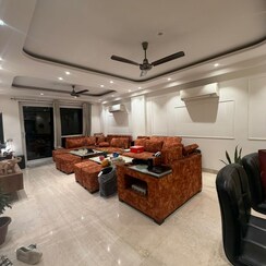 3 BHK + Servant Room,Extra Room Apartment For Rent in South City 1