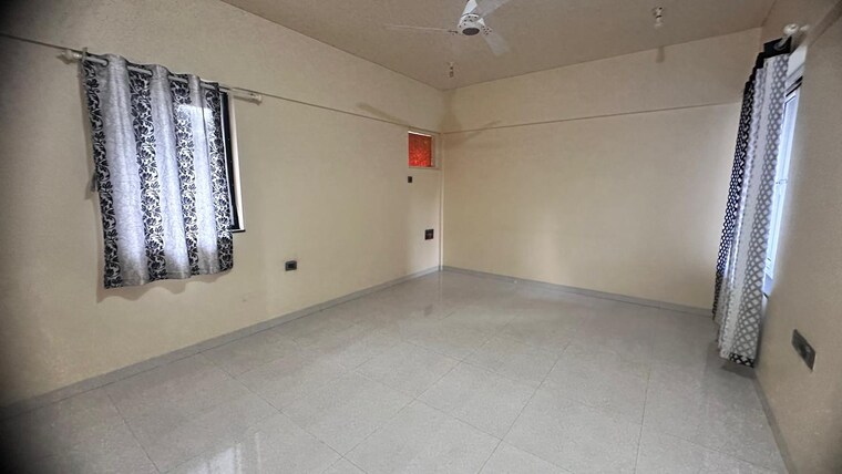 Room, landmark-garden 3.5 Bedroom 2450 Sq.Ft. Apartment In Kalyani Nagar Pune 10231311