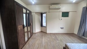 Room in 3.5 BHK Apartment at Landmark Garden, Kalyani Nagar – for Sale