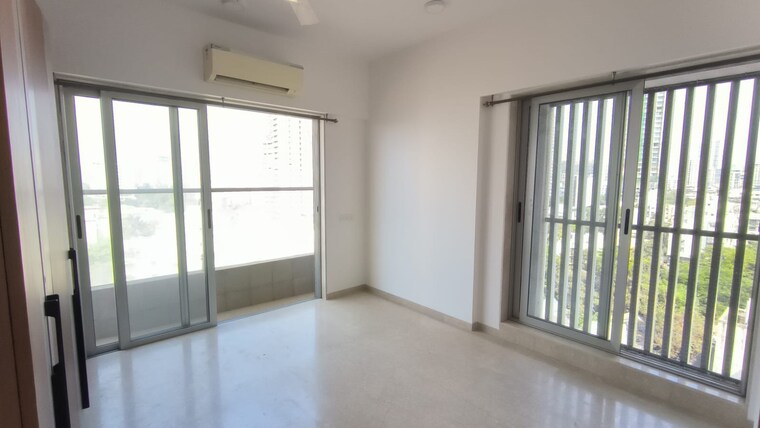 Room, suraj-tranquil-bay-1 3 Bedroom 1500 Sq.Ft. Apartment In Prabhadevi Mumbai 10231348