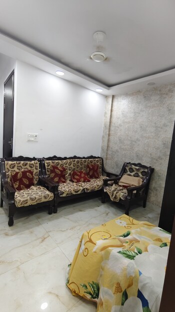 2 BHK Builder Floor for Rent in Govindpuri, Delhi