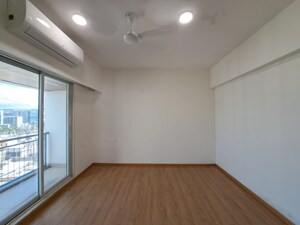 Room in 2.5 BHK Apartment at Dheeraj Insignia, Bandra East – for Rent