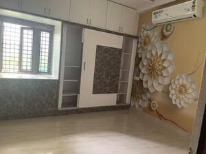 Room in 2 BHK Apartment at Niharika Intel Park, Khajaguda – for Sale