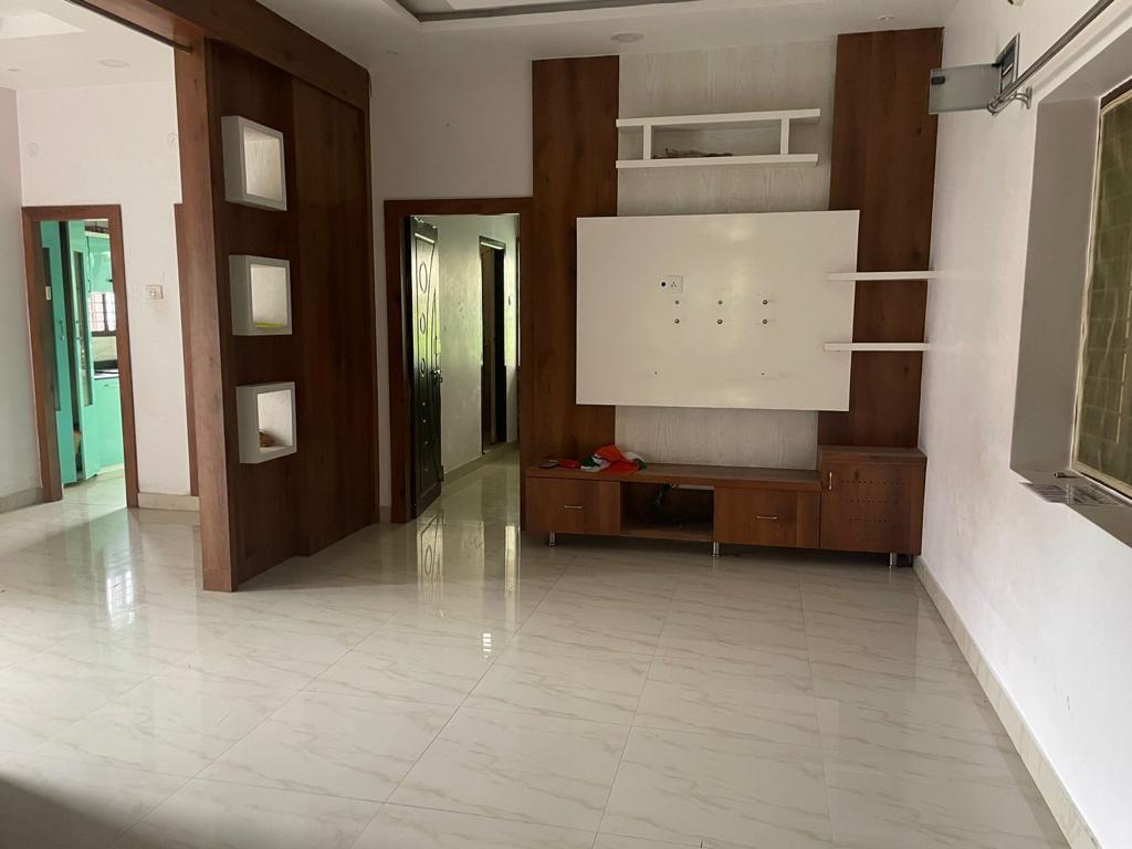 2 BHK Apartment For Sale in Niharika Intel Park
