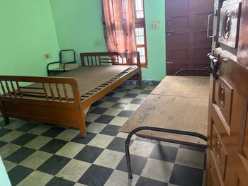 1.5 BHK House for Rent in Sector 6, Bahadurgarh