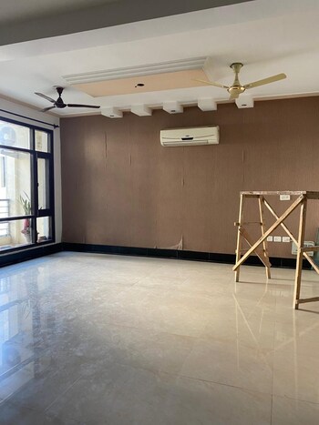 3 BHK Flat for Rent in Pir Machalla, Zirakpur