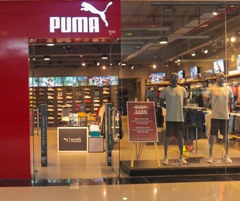 Showroom for Sale in Crossing Republic, Ghaziabad