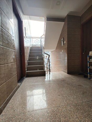 1 RK Builder Floor for Rent in Govindpuri, Delhi