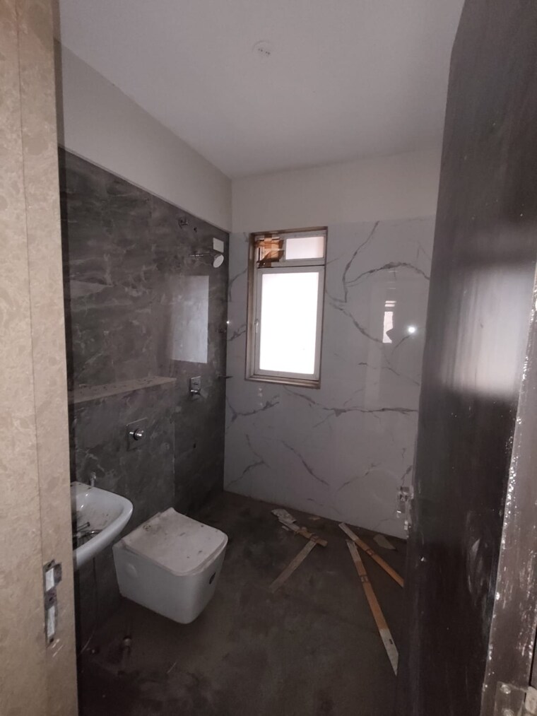 Bathroom, nd-palai-towers 4 Bedroom 1400 Sq.Ft. Apartment In Goregaon West Mumbai 10254530