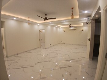Emaar Emerald Floors Premier