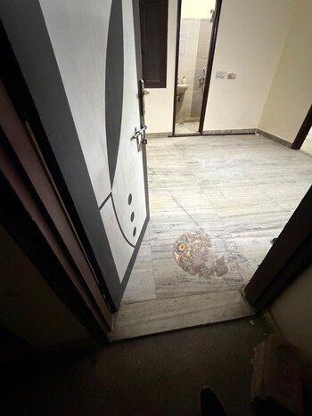 2 BHK Builder Floor for Rent in Govindpuri, Delhi
