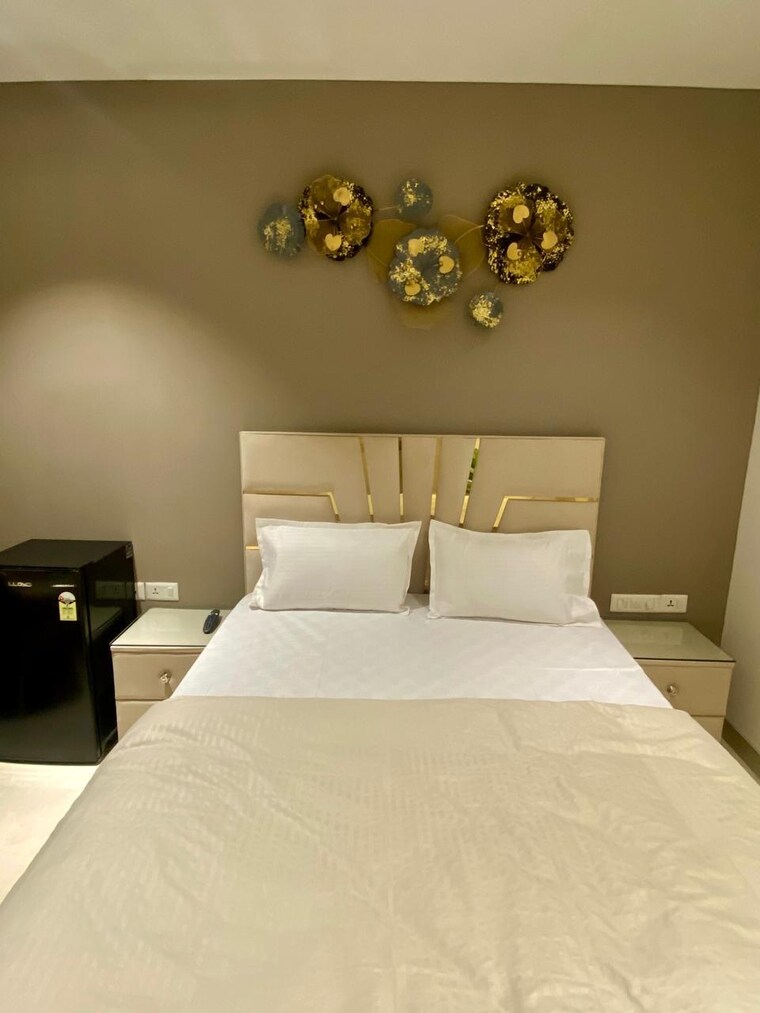 Bedroom, m3m-one-key-resiments-commercial 1 RK 825 Sq.Ft. Apartment In Sector 67 Gurgaon 10256629