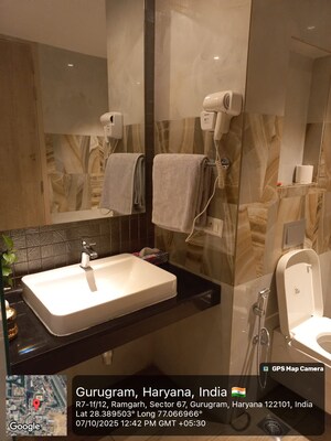 Team Area in 1 RK Apartment at M3M One Key Resiments Commercial, Sector 67 – for Sale