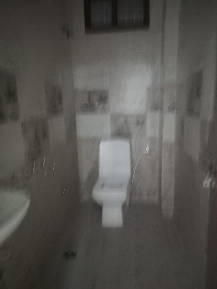 Bathroom, alkapuri 3 Bedroom 1957 Sq.Ft. Builder Floor In Alkapuri Hyderabad 10260654