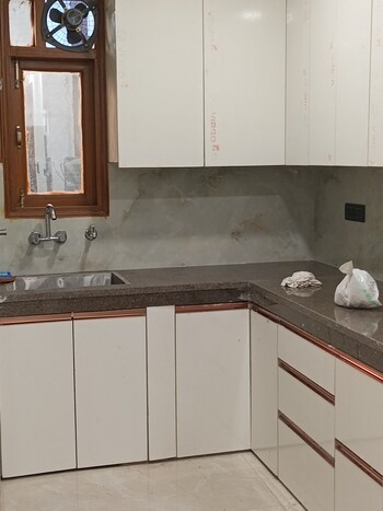 3 BHK Builder Floor for Rent in Govindpuri, Delhi