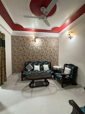 Living Room in 1 BHK Builder Floor at Saket – for Rent