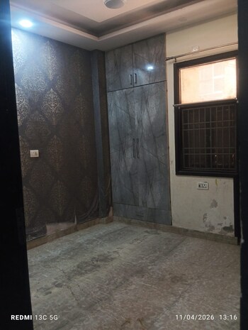 2 BHK Builder Floor for Rent in Rohini Sector 25, Delhi
