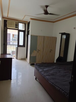 1 BHK Builder Floor For Rent in Lajpat Nagar 4