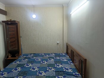 1 BHK Builder Floor for Rent in Govindpuri, Delhi