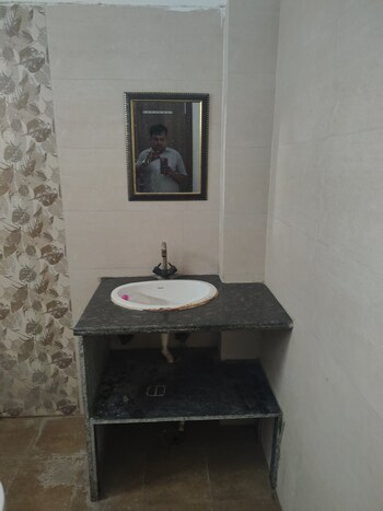 3 BHK Villa for Rent in Sector 55, Noida