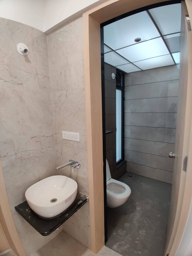 Bathroom, rama-metro-life-maxima-residences 2 Bedroom 782 Sq.Ft. Apartment In Tathawade Pune 10281069
