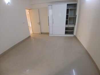 Emaar Emerald Floors Premier