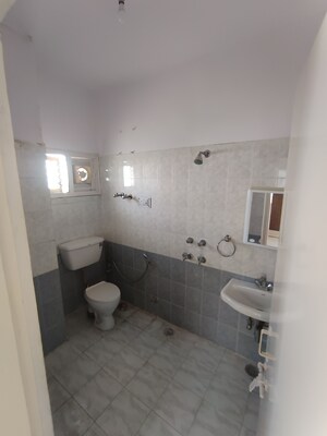 Bathroom in 3 BHK Apartment at Madhur Jivan Apartment, Sector 56 – for Rent