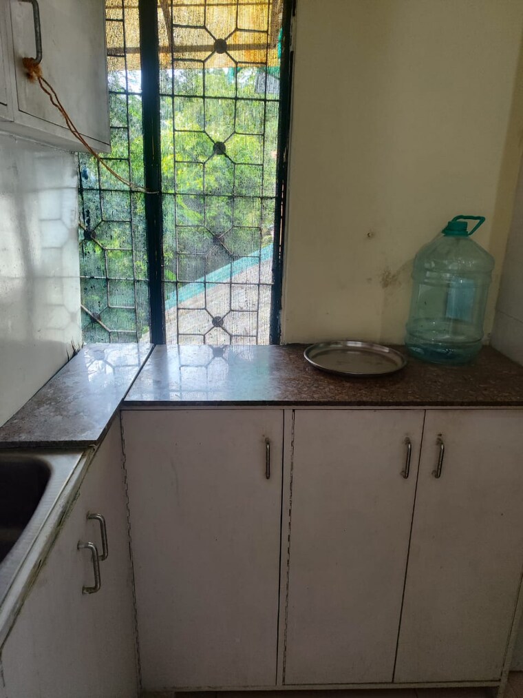 Kitchen, arun-vihar 1 RK 350 Sq.Ft. Apartment In Sector 29 Noida 10285049