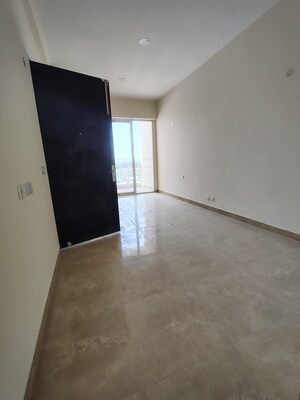 Hall in 3 BHK Builder Floor at Signature Global Park, Sohna Sector 36 – for Sale