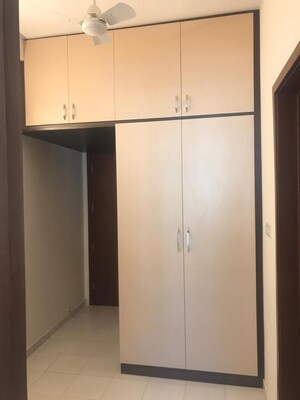 3 BHK Apartment For Rent in L&T Raintree Boulevard, Hebbal