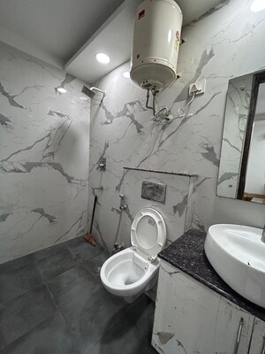 Bathroom in 2 BHK Builder Floor at Saket – for Rent