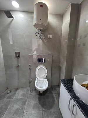 Bathroom in 2 BHK Builder Floor at Saket – for Rent