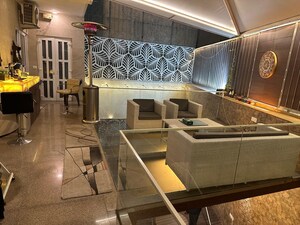 Team Area in 6 BHK Builder Floor at DLF City Phase IV, Dlf Phase iv – for Sale