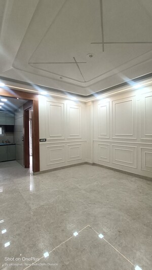 Room in 3 BHK Builder Floor at Bharthal – for Sale