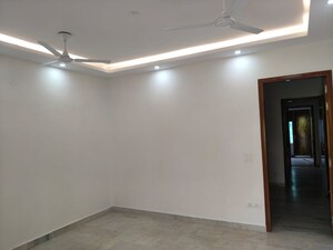 Room in 2 BHK Builder Floor at Lajpat Nagar I – for Rent