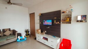 1 BHK Apartment For Rent in Lodha Casa Rio, Dombivli East