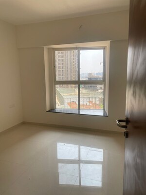 Room in 2 BHK Apartment at Pride Purple Park Titan, Hinjewadi – for Rent