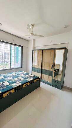 2 BHK Apartment For Rent in Royal Namoville
