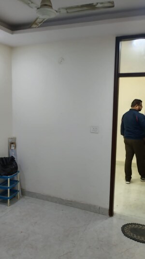 Room in 2 BHK Apartment at Godrej South Estate Okhla, Okhla – for Sale