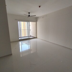 Room in 3 BHK Apartment at Pride Purple Park Titan, Hinjewadi – for Rent
