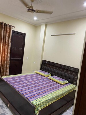 Bedroom in 3 BHK Builder Floor at Sector 45 – for Rent