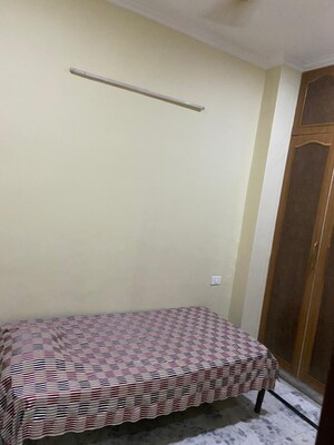 Bedroom in 3 BHK Builder Floor at Sector 45 – for Rent